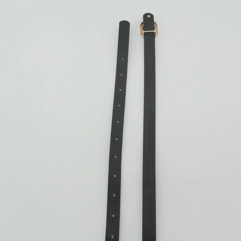 Skinny Belt Women Size M Black Gold Interlocking G Buckle Reptile